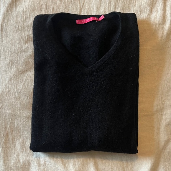 Peter Millar Cashmere Women’s Black V-Neck Sweater - Picture 5 of 5